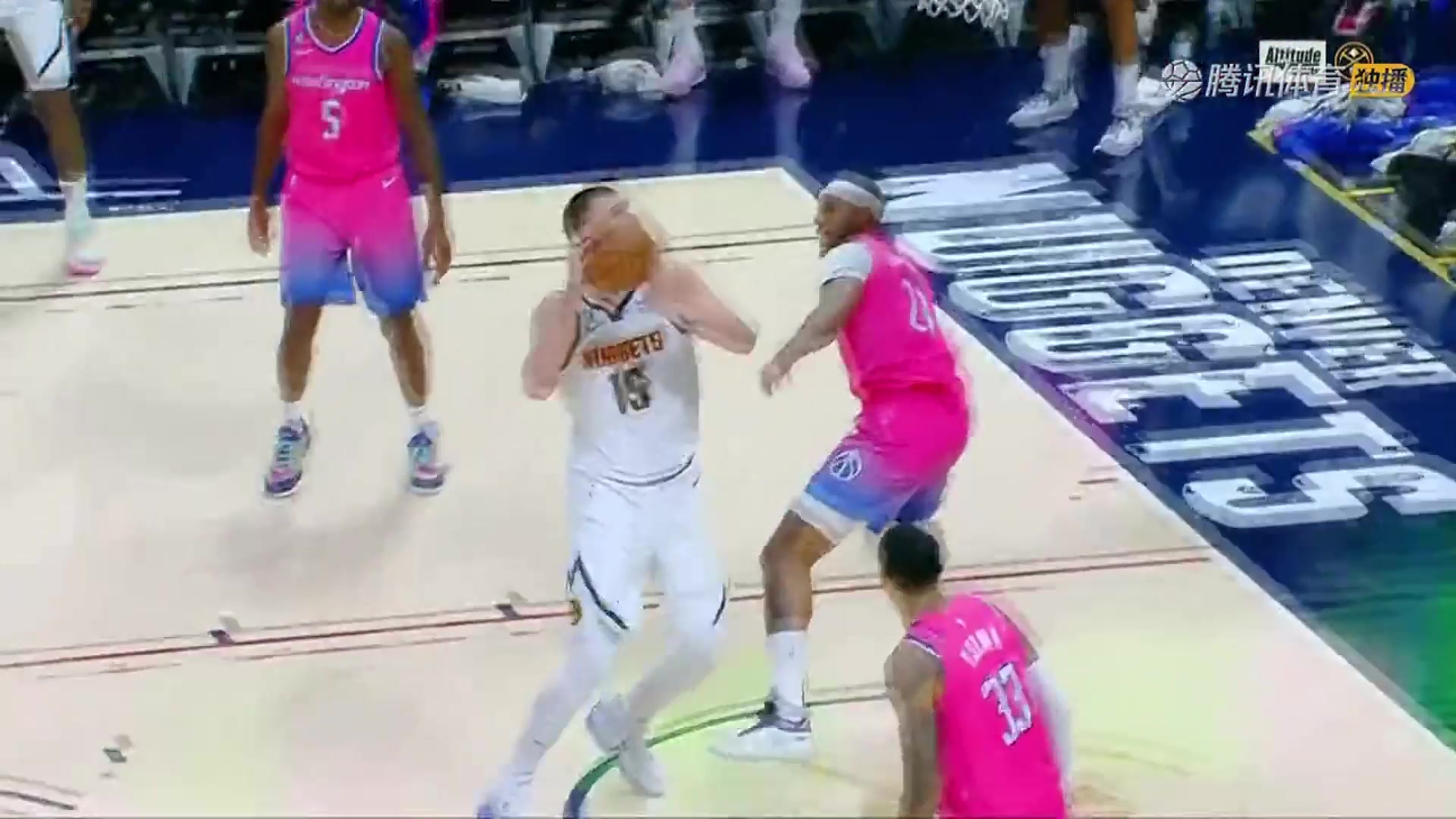 這效率要沖三連MVP？約基奇20中17爆砍43分14板8助5斷皆全隊最高（約基奇砍32分20籃板10助攻）